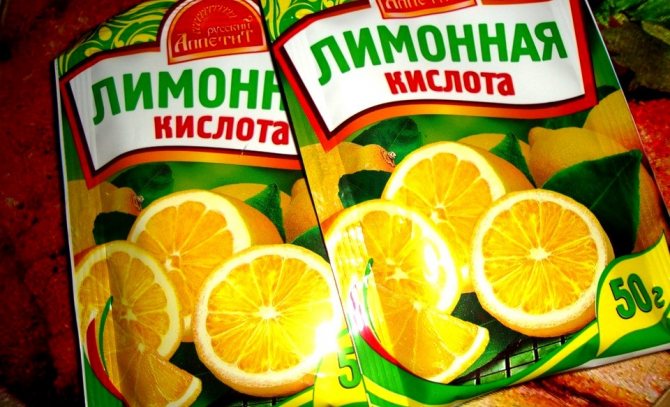 Чистка медицинского халата лимонной кислотой