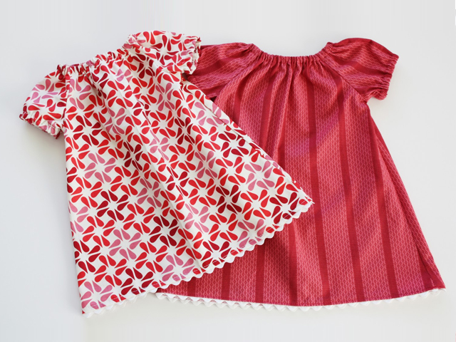 Подобрать платья детям просто